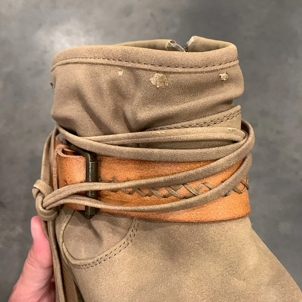 Roxy Ankle Boots - Size 7.5 - Picture 6 of 6